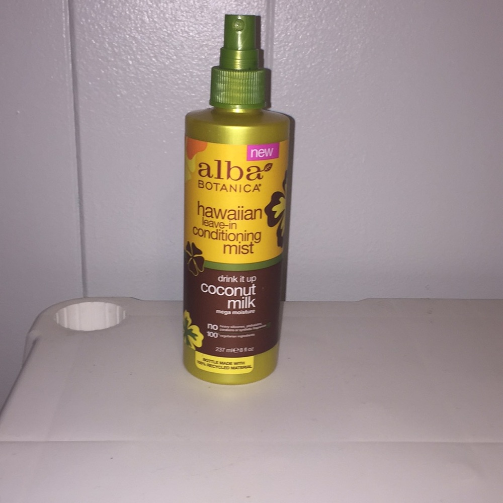 Alba botanica Hawaiian leave-in conditioner mist
